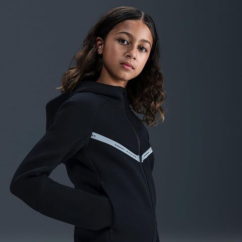 هودي Nike Sportswear Tech Fleece للأطفال الكبار بسحاب كامل مع لمسات عاكسة (أسود/أسود/أسود) in Saudi Arabia