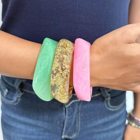 CJIAYUJEW Acrylic Chunky Bangle Bracelets for Women Irregular Colorful Acrylic Resin Bracelet Set Fashion Geometric Cuff Wide Bangles in Saudi Arabia