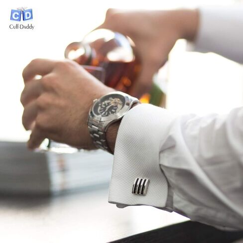 أزرار أكمام على شكل فيل أفريقي من Cuff-Daddy مع صندوق هدايا لعرض السفر in Kuwait