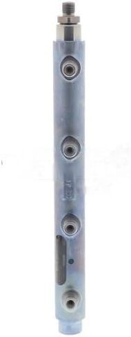 Fuel Injection Fuel Rail for 2001-2004 GMC Sierra 2500 HD in Saudi Arabia