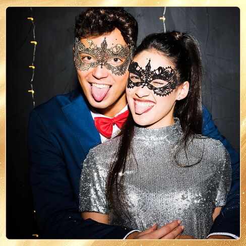 3 PCS Silver Masquerade Mask for Women, Fun Lace Masquerade Mask for Couples with Elastic Band Masks for Party Prom Venetian Mardi Gras Role Plays Ball - Black, Gold, Silver, 21× 8 cm in Saudi Arabia