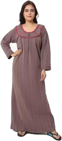 قميص نوم نسائي من الصوف بأكمام طويلة وقميص نوم كامل الطول وملابس نوم منقوشة مع جيوب in Kuwait