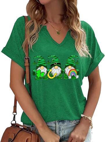 قمصان يوم القديس باتريك برقبة على شكل حرف V للنساء قميص برسومات Lucky Irish Shamrock Clover كاجوال بأكمام قصيرة in Kuwait