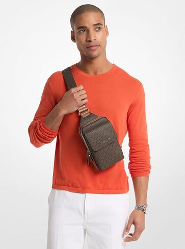 حقيبة Hudson متوسطة الحجم للرجال من مايكل كورس/MK Signature Small، بني/أمتعة in Kuwait
