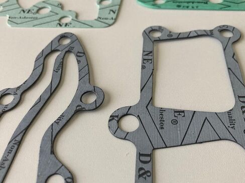 Gasket Kit Compatible with Johnson/Evinrude 9.9-15 Hp '74-'92 394546 0394546 in Saudi Arabia