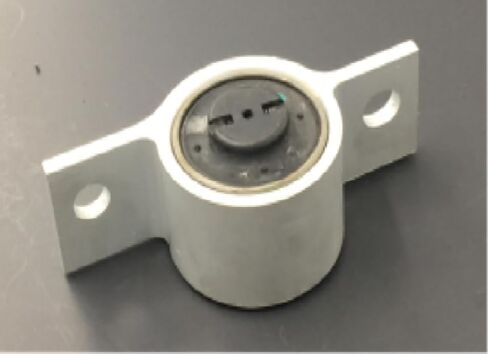 1PCS Suspension Liner OEM 54570-2Y000 545702Y000 Right Hand in Saudi Arabia