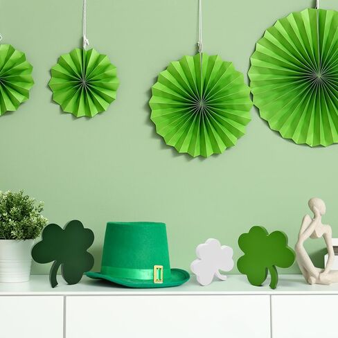 St Patricks Day Decorations Wooden Shamrock Tabletop Set – 3 Piece Green Clover Freestanding Tiered Tray Decor for Home Office Mantel Shelf Display in Saudi Arabia
