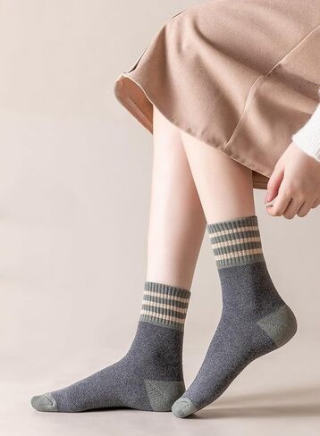 5 Pairs Soft Warm Thermal Crew Socks Vintage Casual Winter Socks Knit Wool Hiking Cozy Socks in Saudi Arabia