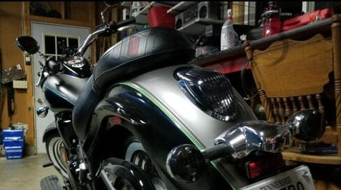 Fit Kawasaki 2006-2024 Vulcan 900 Classic LT/Vulcan 900 Custom/Vulcan 900 Classic; LED Rear Lamp Brake Tail Light +Integrated Turn Signal Function (Smoke Color) in Kuwait