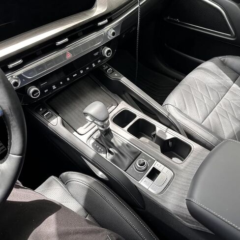 YOUTOOCAR Carbon Fiber Pattern Car Gear Shift Panel Cover Interior Trim Compatible with Kia Telluride 2020-2024 Accessories in Saudi Arabia