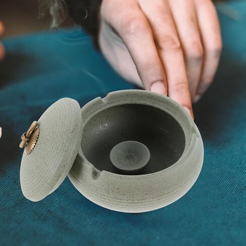 Modern Ceramic Ashtray with Lid for Outdoor and Indoor Use Windproof Covered Ash Tray for Patio Living Study Easy to Clean and Home Decor in Light Green in Saudi Arabia