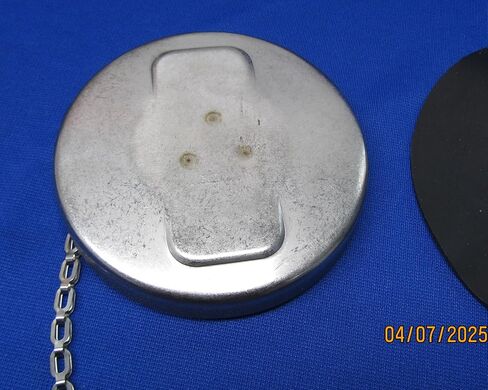 غطاء وقود من الفولاذ المقاوم للصدأ لحام لينكولن Sa 200 مع ختم فيتون + 7 رطل. غطاء الرادياتير + ترموستات 160 درجة وحشية in Kuwait