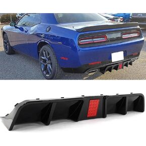 ناشر خلفي مع ضوء LED متوافق مع ناشر خلفي دودج تشالنجر 2015-2023، طقم ناشر ذقن المصد السفلي الخلفي (نمط أسود لامع) in Kuwait