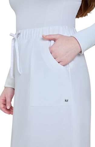 KOI Scrubs Essentials Defense Women’s Water Repellent 2-Pocket Skirt in Saudi Arabia