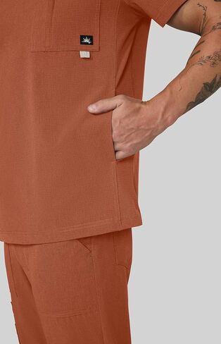 KOI Solis x Caldwell Men's 4-Pocket Scrub Top in Saudi Arabia