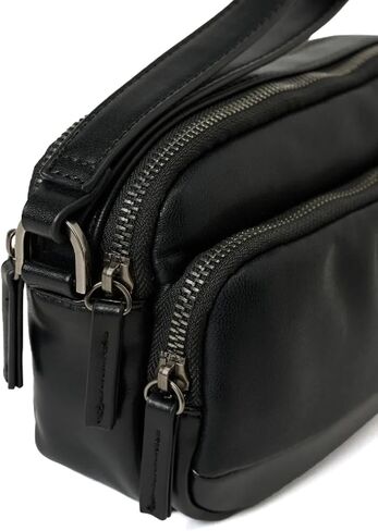 BLAUER FIFTH Black U Clutch Bag in Saudi Arabia