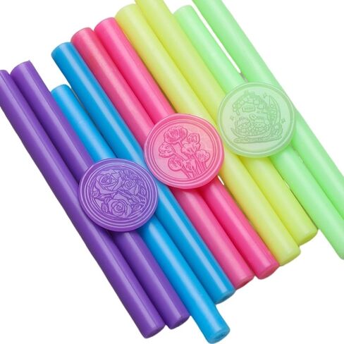 أعواد شمع متوهجة تتوهج في الظلام، أعواد ختم شمع متوهجة من NEX&CO، كبيرة 11 مم متعددة الألوان، عصي مسدس صمغ مضيئة للحرف اليدوية، دعوات الزفاف، ديكور الحفلات، قرطاسية يومية، 10 عبوات in Kuwait