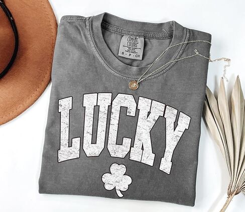 قميص Lucky Colors® Retro Lucky، قميص عيد القديس باتريك، قميص أوراق البرسيم، هدية لعيد القديس باتريك، قميص شامروك القديم، قميص Lucky in Kuwait