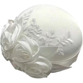 قبعات الكنيسة للنساء، قطع زينة بيضاء للحفلات، قبعة زفاف مزينة بزهرة الساتان والدانتيل 2025 in Kuwait