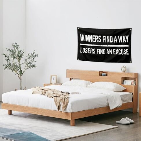 مجموعة لافتات تحفيزية مقاس 3 × 5 أقدام - ديكور حائط لصالة الألعاب الرياضية والمكتب مع 4 حلقات - ملصقات داخلية/خارجية شديدة التحمل من الفينيل بوزن 13oz مطبوعة بالأشعة فوق البنفسجية - الخاسرون يجدون عذرًا، لا أحد يهتم بالعمل بجدية أكبر in Kuwait