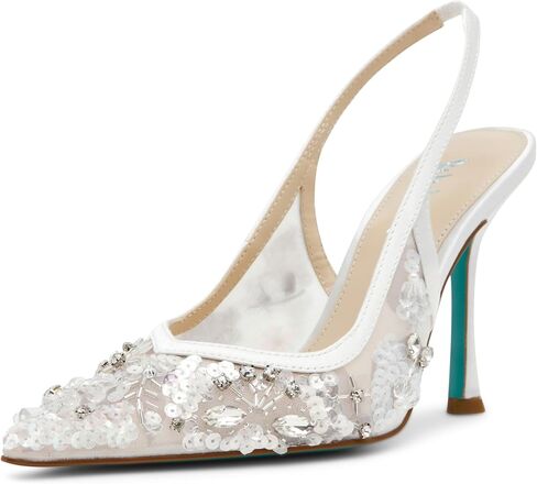 Betsey Johnson Womens Eddie in Saudi Arabia