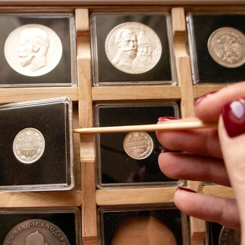 Coin Snap Holder, 6 Pack Silver Dollar Coin Holders for Collectors Coin Case with Foam Gasket Circle Fit 16/20/25/27/30/38/46mm Coins, Clear Black in Saudi Arabia