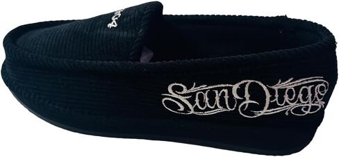 شبشب Homiegear Dyseone San Diego Homie للرجال والنساء - حذاء منزلي ناعم من سروال قصير سهل الارتداء مع نعل مبطن in Kuwait