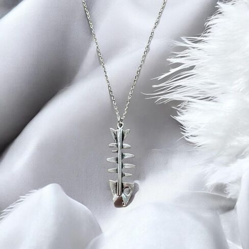 UMBRELLALABORATORY Silver fish skeleton necklace for women fishbone in Kuwait
