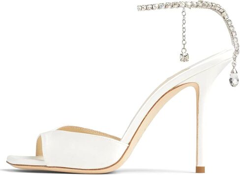 صنادل نسائية بكعب من BlingQueen بسلسلة كريستالية وشريط للكاحل وإبزيم من حجر الراين ومقدمة مفتوحة وكعب عالٍ وحفلات الزفاف من الساتان in Kuwait