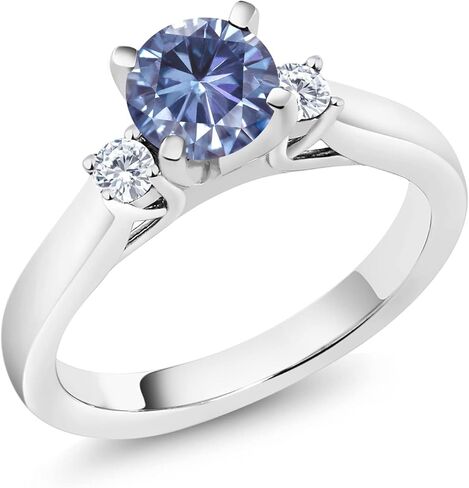 خاتم خطوبة من Gem Stone King 0.93 قيراط مويسانيتي أزرق فارسي وماس أبيض من 3 أحجار للنساء | 925 فضة استرلينية | مستديرة 6 ملم و 2.5 ملم in Saudi Arabia