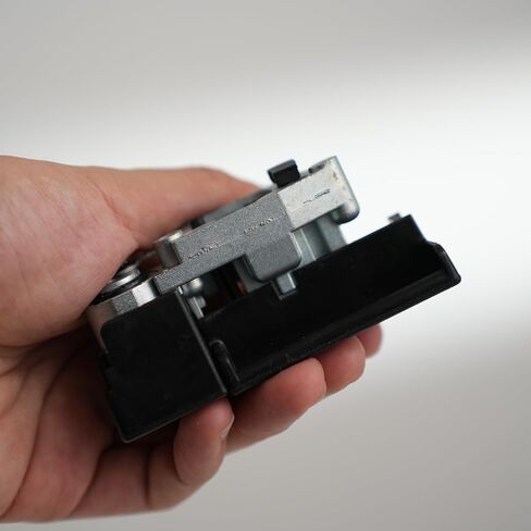 مجموعة قفل صندوق القفازات 77540-S9A-G01ZA لهوندا CR-V 2002-2006 العنصر 2003-2007 استبدال 77540S9AG01ZA in Kuwait