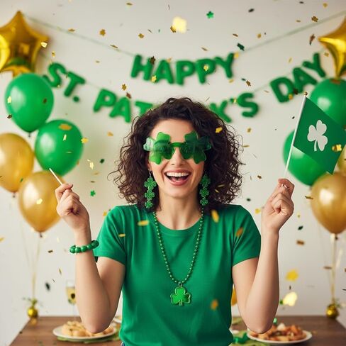 مجموعة إكسسوارات عيد القديس باتريك - نظارات شامروك، وأقراط البرسيم ذات أربع أوراق، وقلائد وسوار للنساء والحفلات in Kuwait