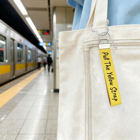 3 قطع من سلسلة المفاتيح ذات الحزام الأصفر - مشبك فريد من نوعه على شكل جراد البحر مع مخطط مرح وسحر رمز الموسيقى، تذكار تذكاري لسلامة ركوب متنزه الحنين in Kuwait