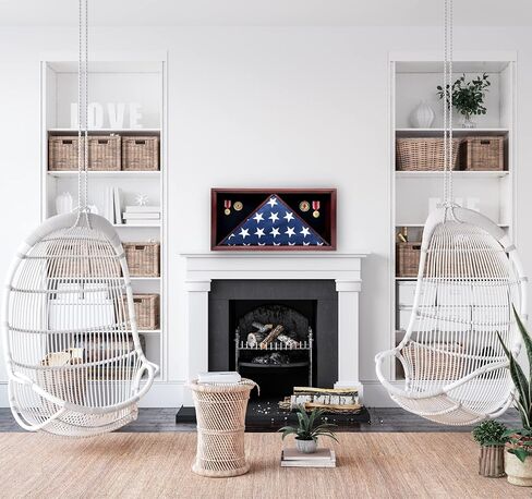 صندوق الظل العسكري - حافظة علم من الخشب الصلب للعلم الأمريكي، وبطانة مخملية مثل اللباد للميداليات، وزجاج شبكي مصقول (الماهوجني) لا يناسب علم الدفن in Kuwait