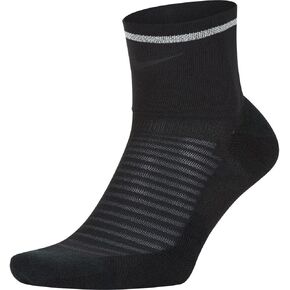حذاء Nike Spark للكاحل مبطن باللون الأبيض/العاكس للرجال 8-9.5، للنساء 10-11.5 in Kuwait