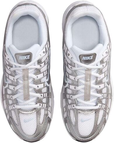 حذاء Nike P-6000 للأطفال الكبار (أبيض/أزرق فاتح/أسود/فضي معدني) in Saudi Arabia
