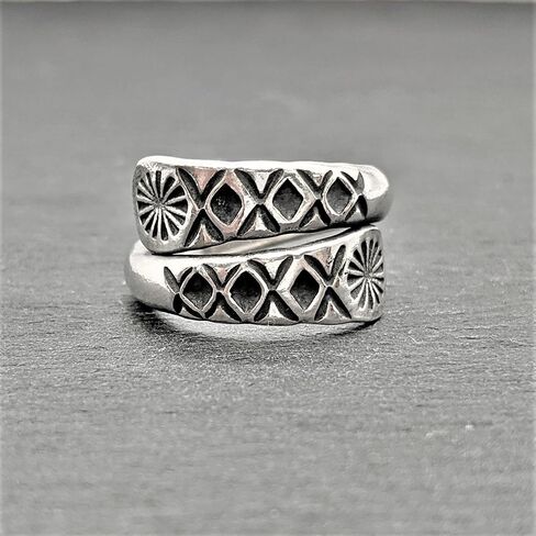 81stgeneration Karen Hill Tribe Silver Wraparound Ring With Engraved Sunburst Pattern - Tribal Motif Jewelry - Chunky Solid Silver Rings for Women - Unique Overlapping Design in Saudi Arabia