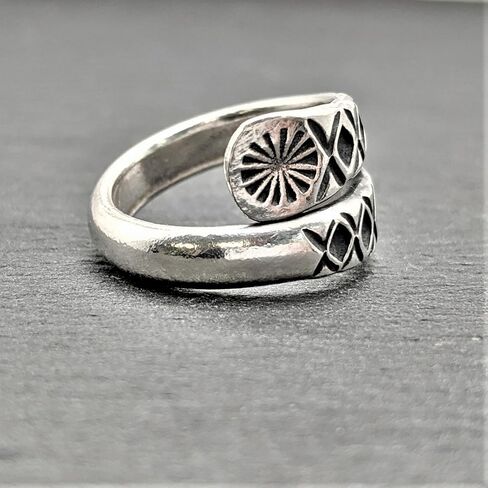 81stgeneration Karen Hill Tribe Silver Wraparound Ring With Engraved Sunburst Pattern - Tribal Motif Jewelry - Chunky Solid Silver Rings for Women - Unique Overlapping Design in Saudi Arabia