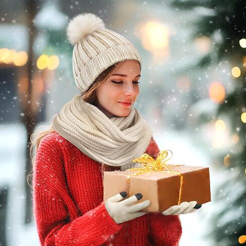 مجموعة قفازات وشاح قبعة شتوية دافئة للنساء، قبعة شتوية مبطنة بالصوف 3 في 1 - قبعة نسائية حرارية بيج مع بوم in Kuwait