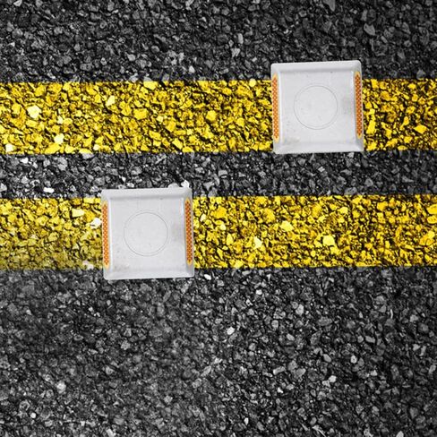 TOYANDONA Heavy Duty Driveway Markers Reflective Road Reflectors Yellow Arrow Signs for Outdoor Safety in Saudi Arabia