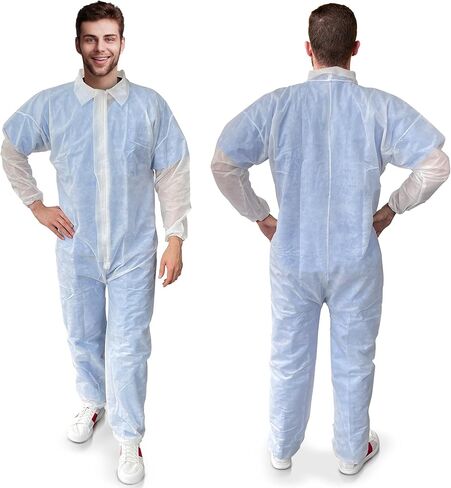 AMZ Medical Supply مآزر بيضاء للاستعمال مرة واحدة، مقاس كبير. عبوة مكونة من 25 غطاء مختبر للاستعمال مرة واحدة، 50 جرام لكل متر مربع من البولي بروبيلين. ملابس عمل للجنسين للنساء/الرجال. زي Hazmat للبالغين بسحاب أمامي ومعصمين مرنين in Kuwait