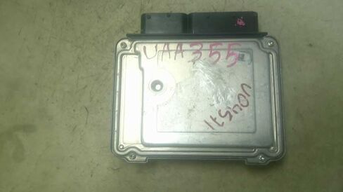 وحدة التحكم في المحرك ECM 2.0L تناسب 12-14 بيتل 06J 906 027 AE 06J906027AE in Saudi Arabia