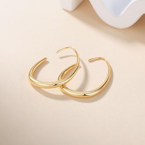 أقراط ذهبية عيار 14 قيراط للنساء أقراط دائرية ذهبية للنساء أقراط مرصعة بخطوط نظيفة وبسيطة وتصميم على شكل حرف C للسيدات أقراط حلقية in Kuwait