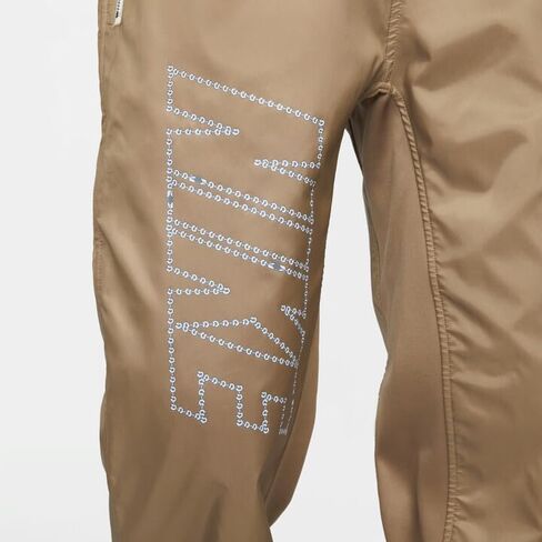 Nike Men's Therma-FIT Standard Issue Winterized Basketball Pants, Dark Driftwood/Pale Ivory, 2XL in Saudi Arabia