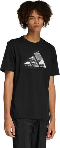 تي شيرت برسومات مموهة بشعار عصري من adidas للرجال in Saudi Arabia