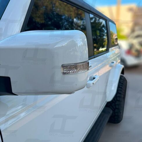 مجموعة ملصقات بمرآة الرؤية الجانبية الطبوغرافية من شركة ديكال كونسيبتس - تناسب برونكو 2021-2025 in Kuwait