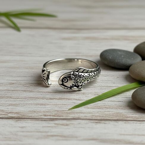 Funky Fish Ring for Women & Men, Adjustable Cool Rings for Statement Jewelry in Kuwait