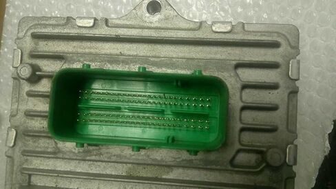 Engine ECM Control Module 2.4L 16-17 Compatible with Jeep Compatible with Cherokee 200 P68258531AA 68292101AE in Saudi Arabia