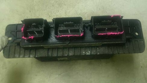 محرك التحكم ECM 5.0L يناسب 13-14 متوافق مع Ford F150 Pickup DL3A-12A650-LD DL3A12A650LD in Kuwait