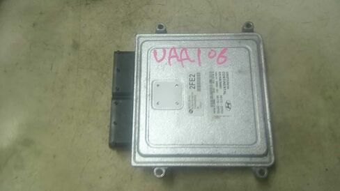 وحدة التحكم في المحرك ECM 2.0L تناسب 17-18 متوافقة مع Hyundai Elantra 39173-2EFE2 391732EFE2 in Saudi Arabia